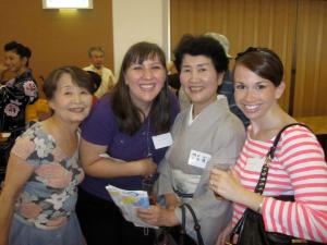 I also met my Japanese teacher, Yamada-sensei! She's between Lauren and me. 